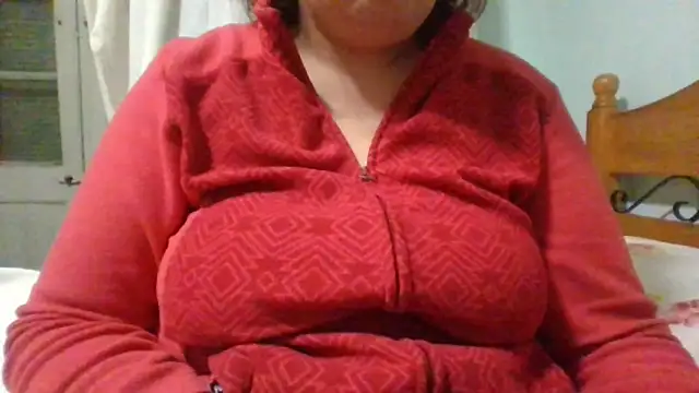 Snapshot of maria38xxx chatting on 12/01/24, 07:47 maria38xxx online show from 12/01/24, 07:47