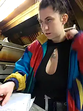 lavenderdelights online show from 01/03/25, 11:55