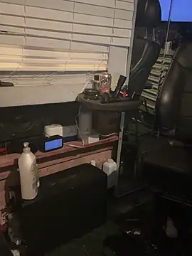 Snapshot of Naughty_Excitement chatting on 12/18/24, 12:29 Naughty Excitement online show from 12/18/24, 12:29