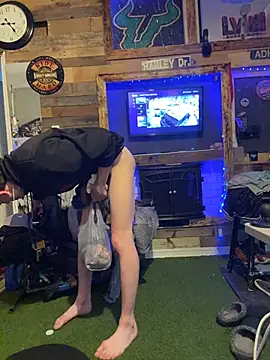 Snapshot of Naughty_Excitement chatting on 02/21/26, 10:11 Naughty Excitement online show from 02/21/26, 10:11