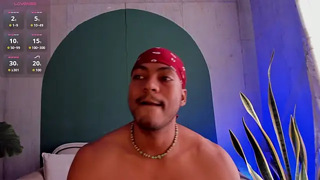 noah jones   online show from 11/28/25, 05:26