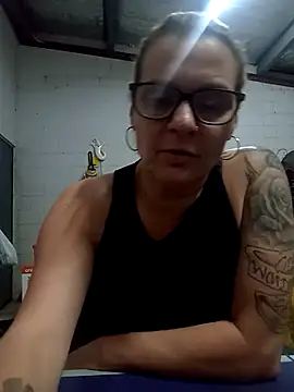 llASHll online show from 11/23/25, 03:34