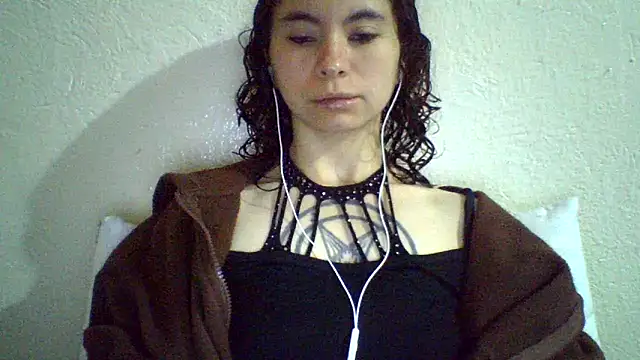 CELEna098rs707 online show from 05/22/26, 08:58