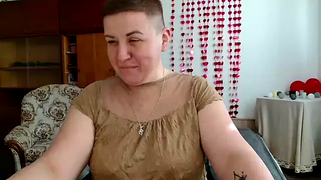 Annet1912 online show from 03/06/25, 09:47