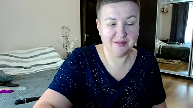 Annet1912 online show from 09/10/25, 07:41