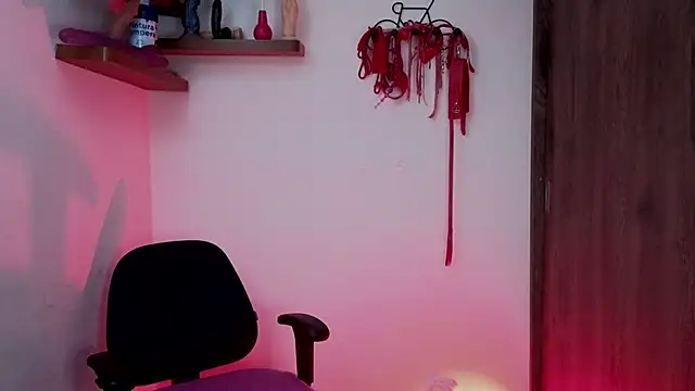 avans 15 online show from 11/28/25, 11:51