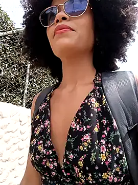 BlairSamy online show from 12/20/24, 05:51