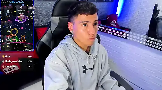 salvadorgomezx online show from 12/26/24, 05:15