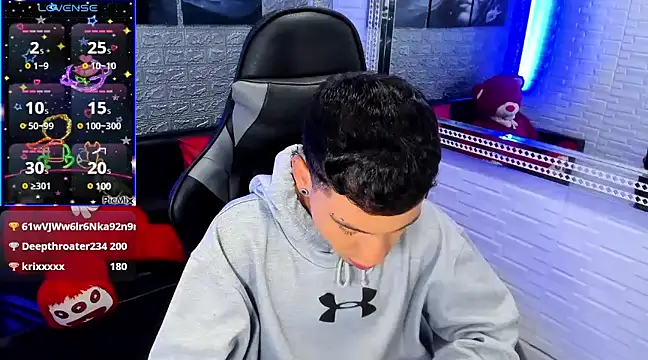 salvadorgomezx online show from 12/26/24, 11:21