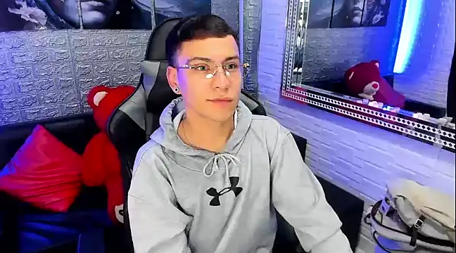 salvadorgomezx online show from 01/09/25, 08:45