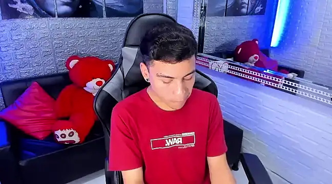 salvadorgomezx online show from 01/13/25, 07:31