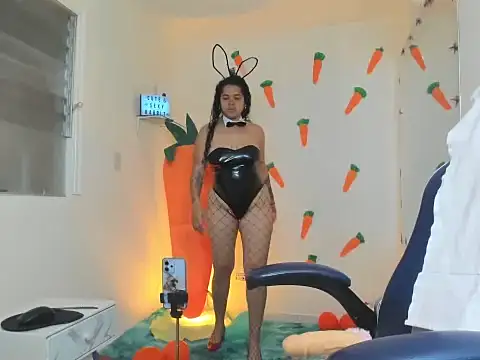 alexa-cooper- online show from 03/27/26, 03:45