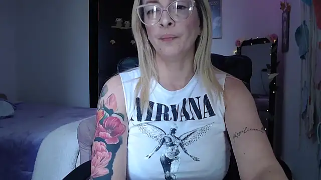 Snapshot of yulieth_anamar chatting on 03/09/25, 06:11 yulieth anamar online show from 03/09/25, 06:11