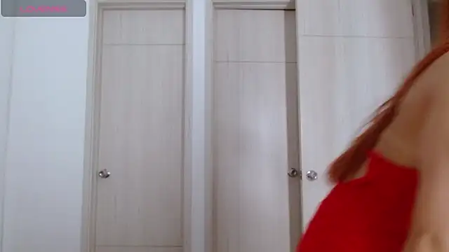 Snapshot of Victoria-77 chatting on 02/01/25, 09:40 Victoria-77 online show from 02/01/25, 09:40