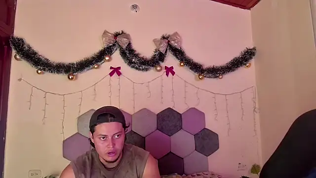 Horny tgn online show from 12/14/25, 09:52