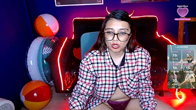 X CHERRY XX online show from 12/09/24, 09:05