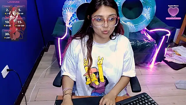 X CHERRY XX online show from 03/21/25, 10:50