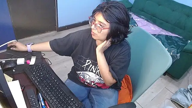 X CHERRY XX online show from 07/01/26, 02:57