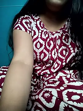 Arohi is Live online show from 11/18/25, 09:47