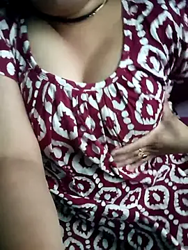 Arohi is Live online show from 12/05/25, 08:56