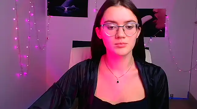 Snapshot of Josephine_jo chatting on 12/06/24, 10:05 Josephine jo online show from 12/06/24, 10:05