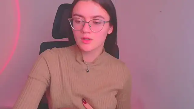 Snapshot of Josephine_jo chatting on 12/12/24, 03:37 Josephine jo online show from 12/12/24, 03:37