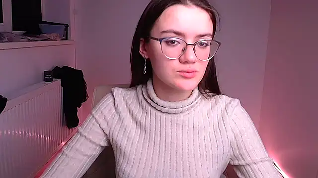 Snapshot of Josephine_jo chatting on 02/10/25, 03:24 Josephine jo online show from 02/10/25, 03:24