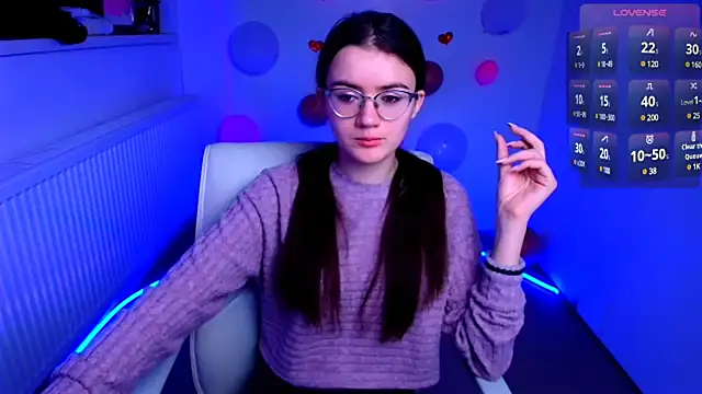 Snapshot of Josephine_jo chatting on 03/06/25, 06:52 Josephine jo online show from 03/06/25, 06:52