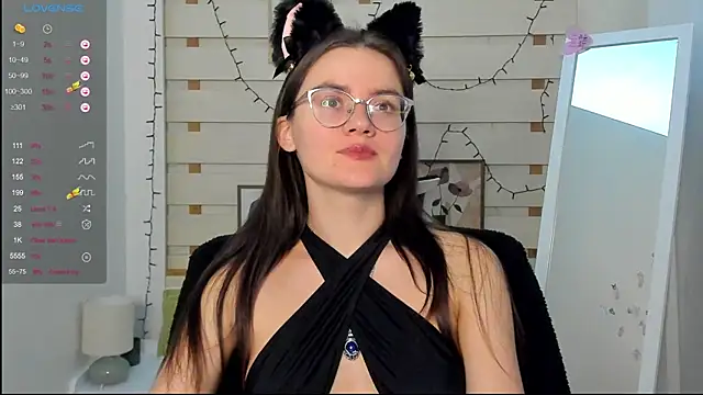 Snapshot of Josephine_jo chatting on 10/17/25, 05:48 Josephine jo online show from 10/17/25, 05:48