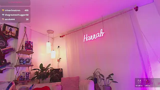 Snapshot of HANNAH_LOVEE chatting on 07/07/26, 06:47 HANNAH LOVEE online show from 07/07/26, 06:47