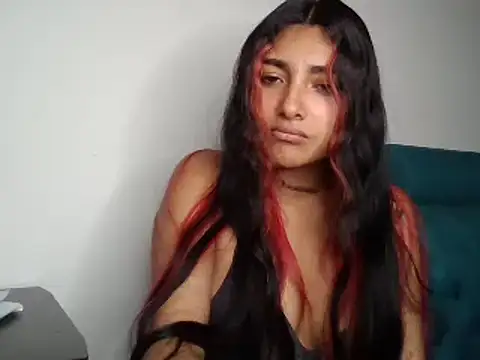 Snapshot of annibaby_88 chatting on 03/05/25, 03:18 annibaby 88 online show from 03/05/25, 03:18