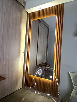 Snapshot of FridaKlein chatting on 12/28/24, 12:36 FridaKlein online show from 12/28/24, 12:36