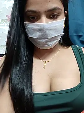 Myloveurvi online show from 11/11/25, 07:03