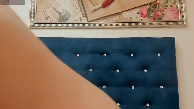 sofiaclauss online show from 02/08/25, 08:31