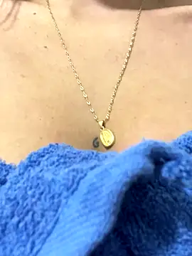 Martina Miiller online show from 10/15/25, 04:23