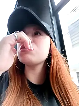 aurora sky11 online show from 01/10/25, 06:49