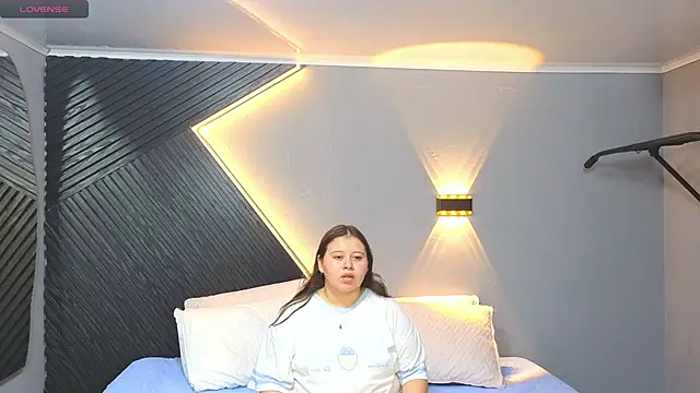 Laia and Aloby online show from 02/21/26, 10:11