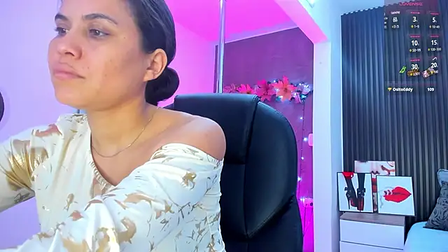 natasha  jackson online show from 12/01/25, 12:43