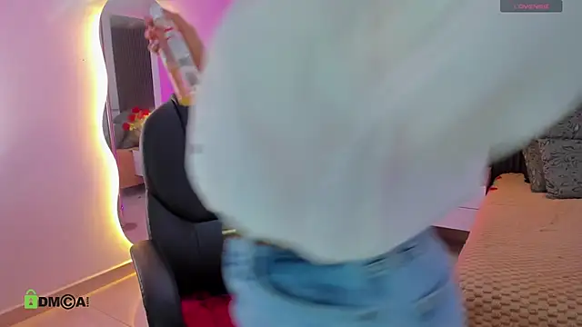 natasha  jackson online show from 03/06/26, 12:01