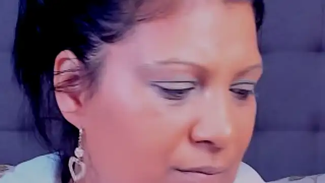 AmyCubes online show from 03/06/25, 01:37