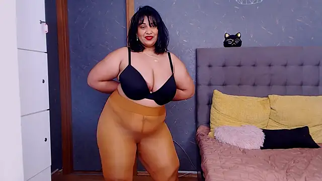 AmyCubes online show from 03/19/25, 10:33