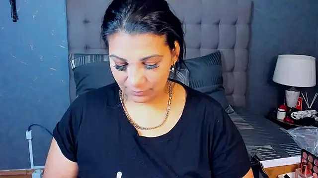 AmyCubes online show from 11/07/25, 07:19