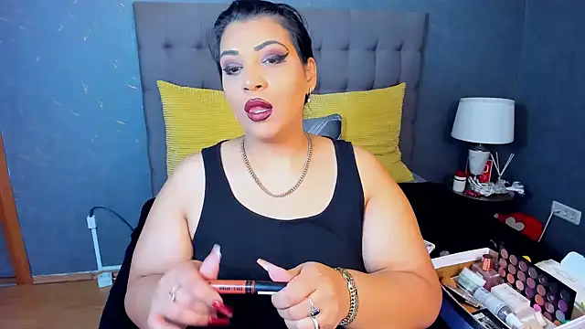 AmyCubes online show from 11/25/25, 06:24