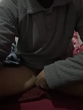 Young arabe online show from 02/15/26, 01:46