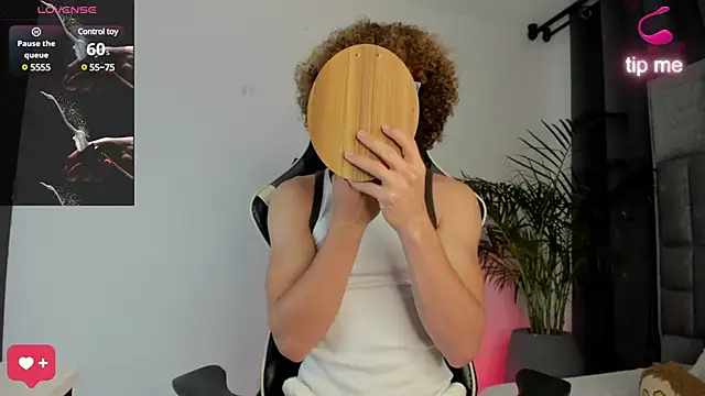 Snapshot of All3ssandr0 chatting on 02/07/25, 01:15 All3ssandr0 online show from 02/07/25, 01:15