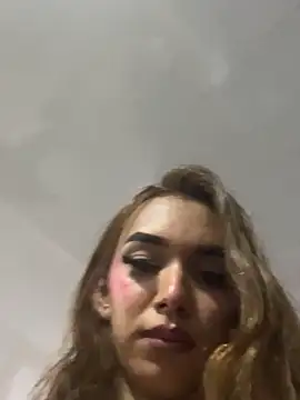 Snapshot of Nikol_Rang__ chatting on 02/09/25, 07:27 Nikol Rang online show from 02/09/25, 07:27