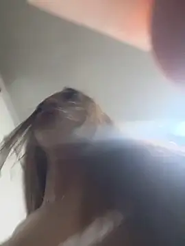 Snapshot of Nikol_Rang__ chatting on 03/13/25, 04:05 Nikol Rang online show from 03/13/25, 04:05