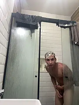 Alexaxelo online show from 03/05/26, 07:21