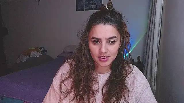 Lu perez online show from 02/05/25, 02:29