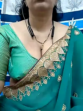 bhuvana555 online show from 01/08/25, 04:23